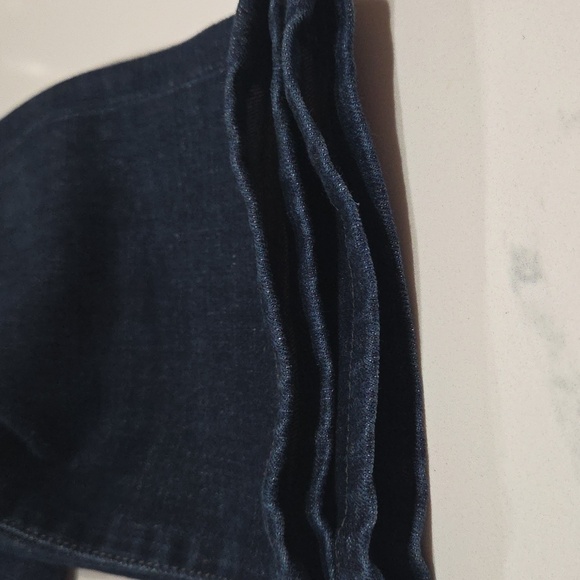 Armani Exchange Women's Deep Indigo Slim Jeans 31R low waist. - Picture 14 of 16